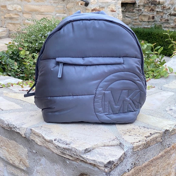 Michael Kors Rae MD Graphic backpack heather grey main image 6